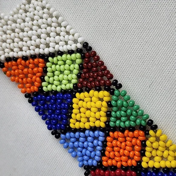 Colorful Triangle Beaded Bracelet - Picture 4 of 7